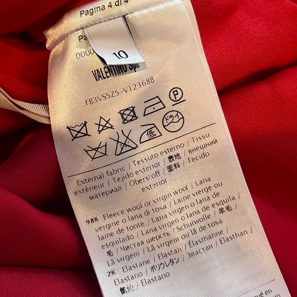 Valentino Techno Couture SZ 10 Red One Shoulder Flower Detail Knee Length Dress - Picture 13 of 14